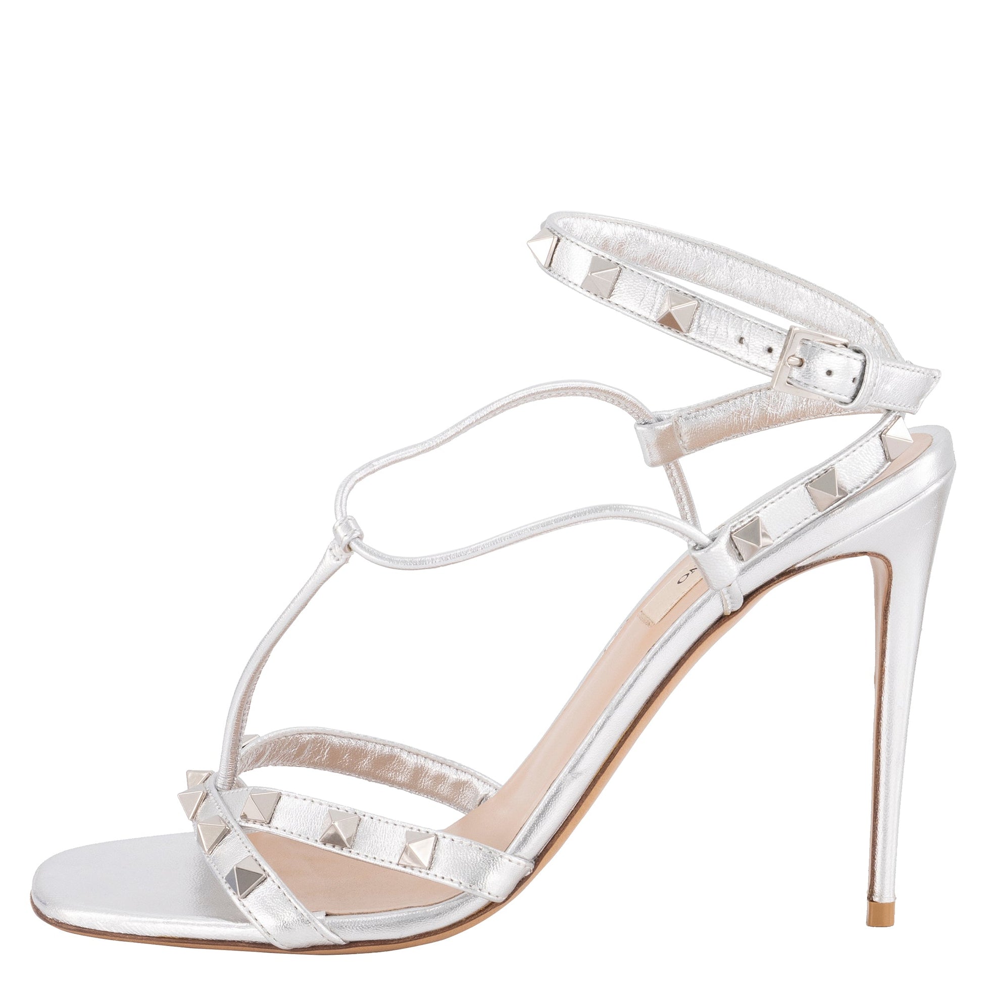 Valentino Rockstud - Dream Closet by Sira Pevida