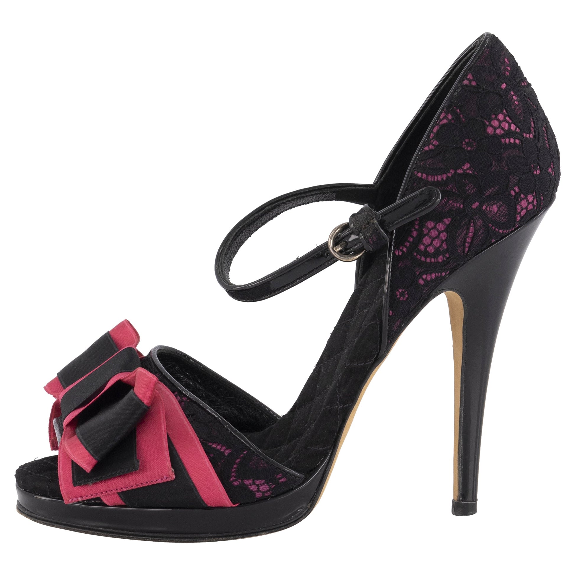 Dolce & Gabbana Satin & Lace Bow - Dream Closet by Sira Pevida